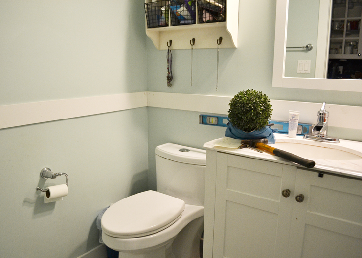 Powder-Room-Before-1