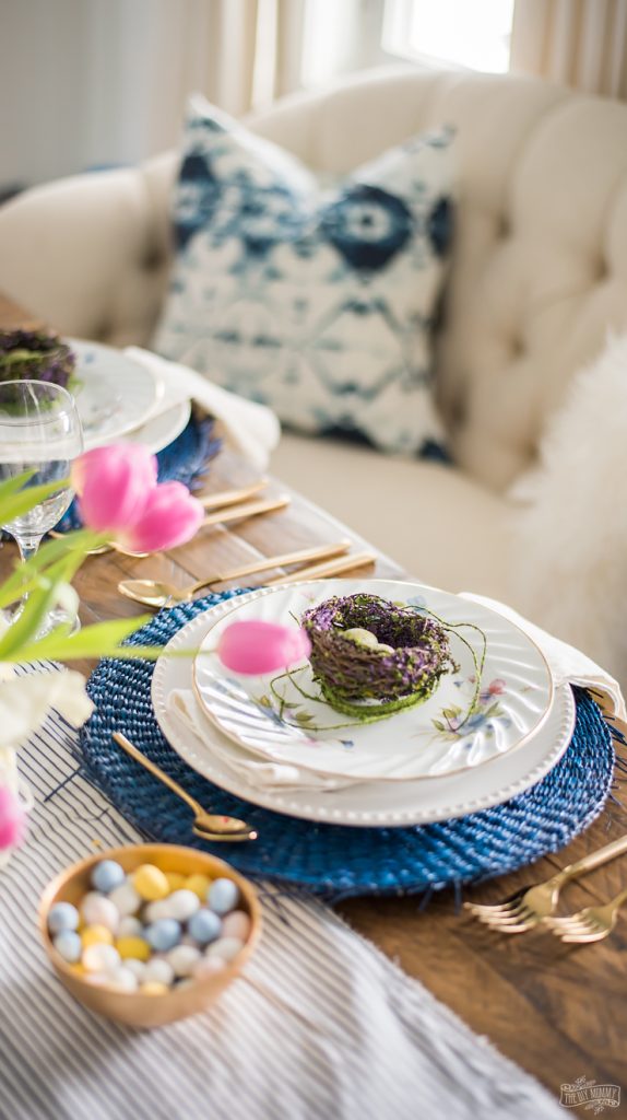 A Bright & Colourful Easter Table Setting - Cozy DIY Home
