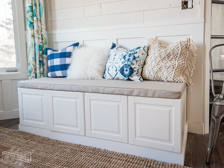 How to build a dining bench from Ikea kitchen cabinets