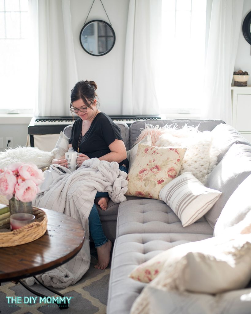January Decorating Ideas for a Cozy Home this Winter - Cozy DIY Home