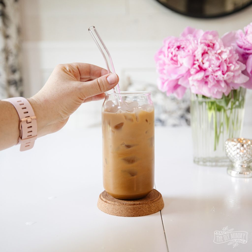 How to make iced coffee at home: A step by step guide - Cozy DIY Home